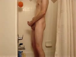 twink shower and wanking